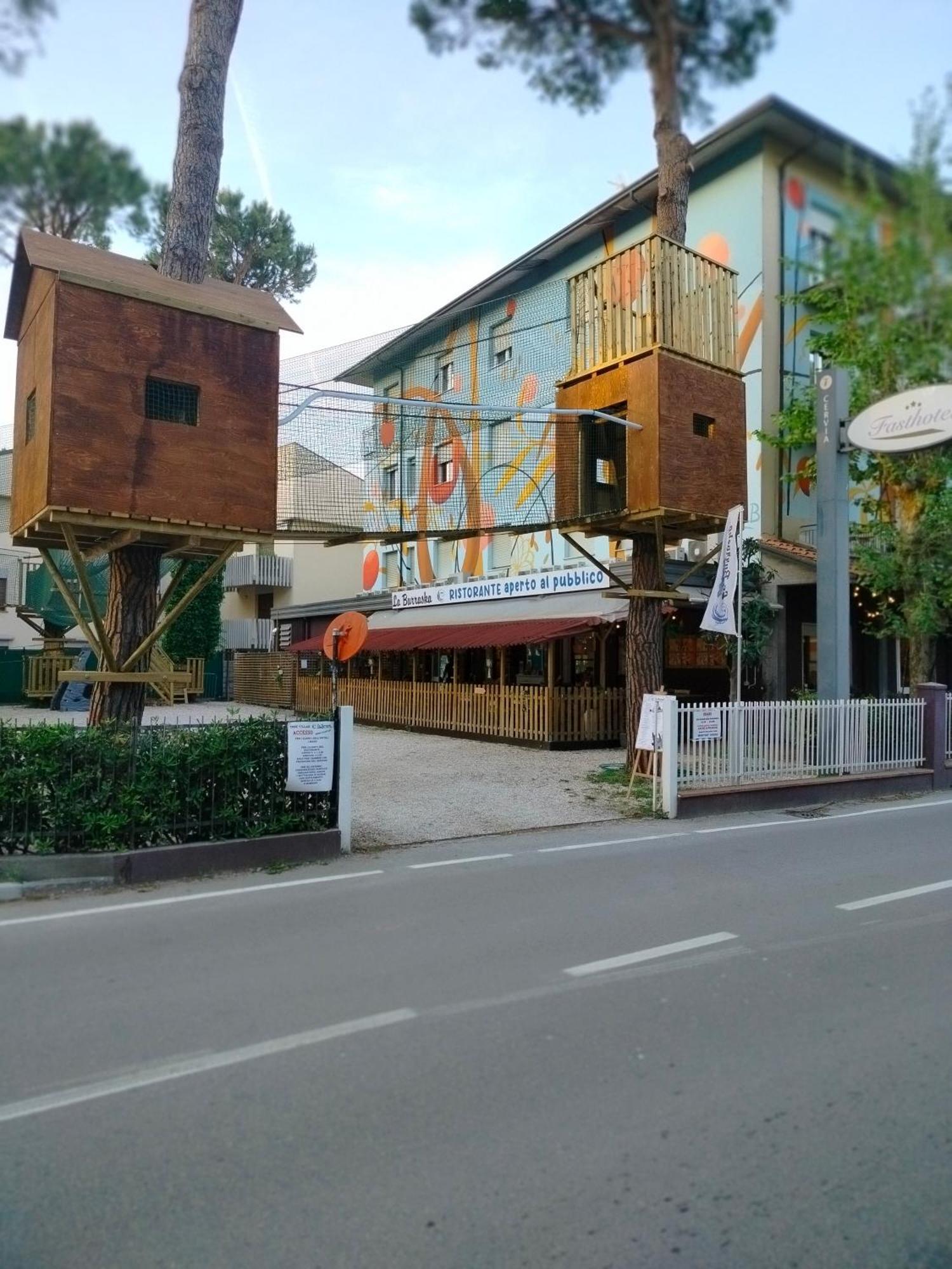 Fasthotel チェルヴィア エクステリア 写真